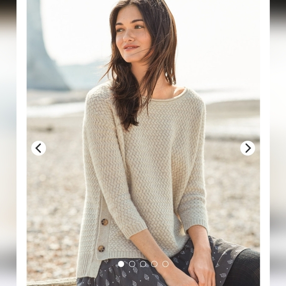 Garnet Hill Sweaters - NWOT GARNET HILL 100% CASHMERE BUTTON-DETAIL BOXY SWEATER SZ